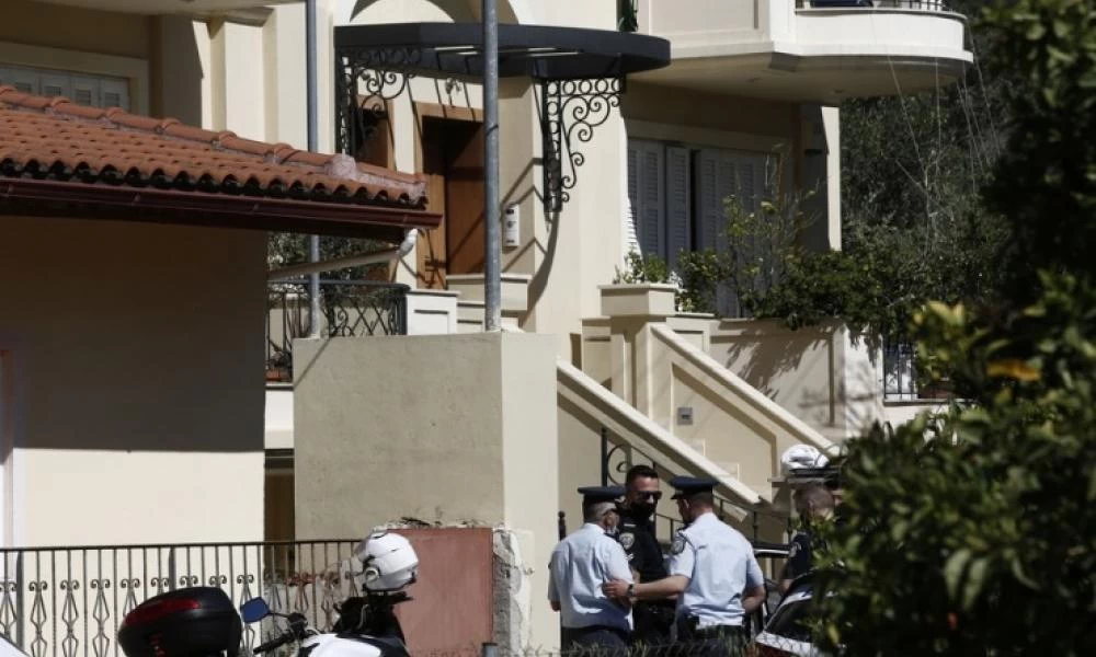 Έγκλημα στα Γλυκά Νερά: Αποτυπώματα και DNA των δραστών στο σπίτι